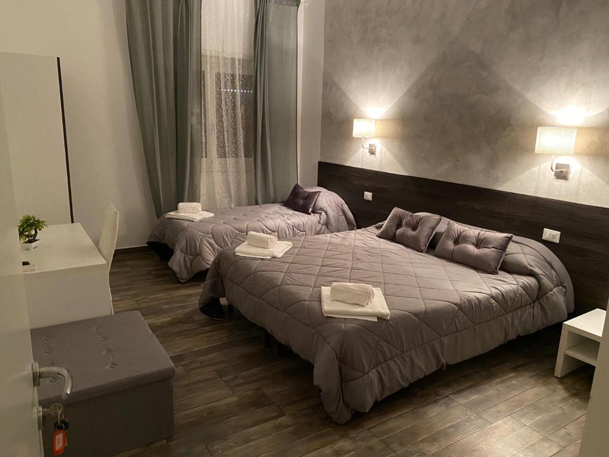 רומא Tiburtina Inn Guest House מראה חיצוני תמונה